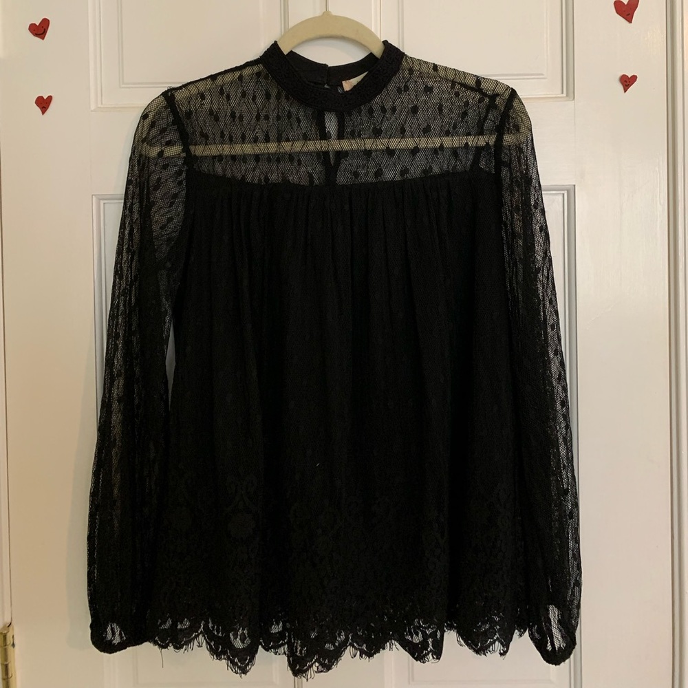 black lace long sleeve turtleneck mock neck with a keyhole back. altar’d state!!